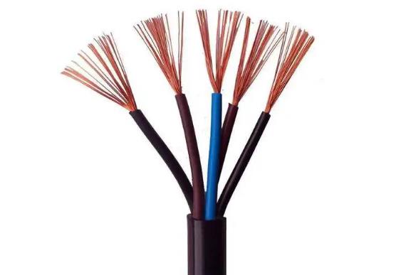 環(huán)市牌電纜講解電纜的保護方法是什么  1、屋檐下。電纜只在不直接暴露在陽光照射或高溫下，標準局域網電纜就可以應用，建議使用管道。  2、外墻上。避免陽光直接照射墻面及人為損壞。