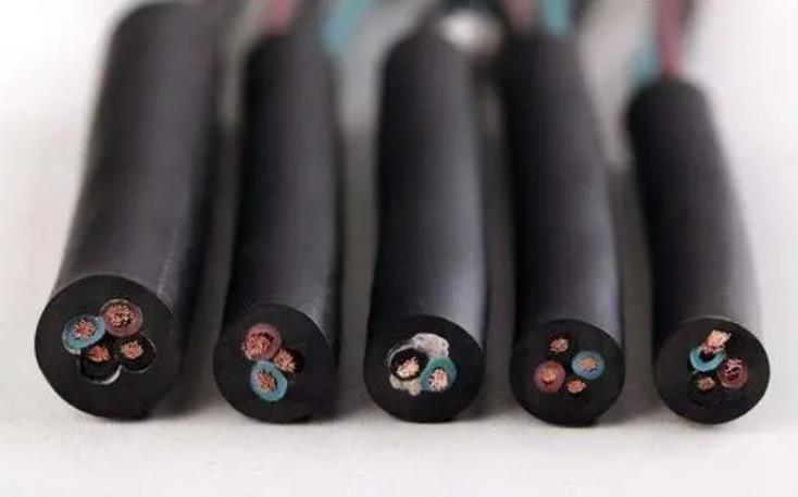 環(huán)市牌電纜教你了解交聯(lián)電力電纜造成試驗(yàn)過程中突然出現(xiàn)假擊穿現(xiàn)象